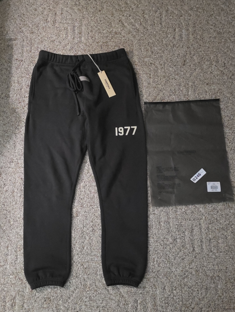 NIB Fear of God Black '1977' Men's Jogger Sweatpants